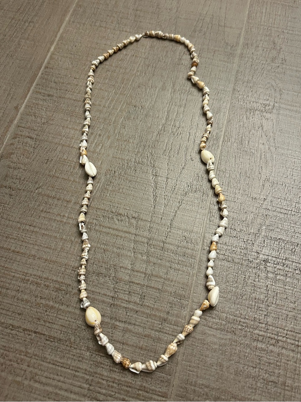 Natural Shell Bead Necklace in Cream and Tan
